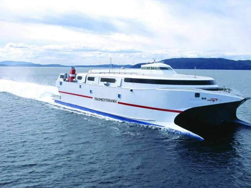 Trasmediterranea offer for this Easter 20.000 places between Maó and Barcelona 